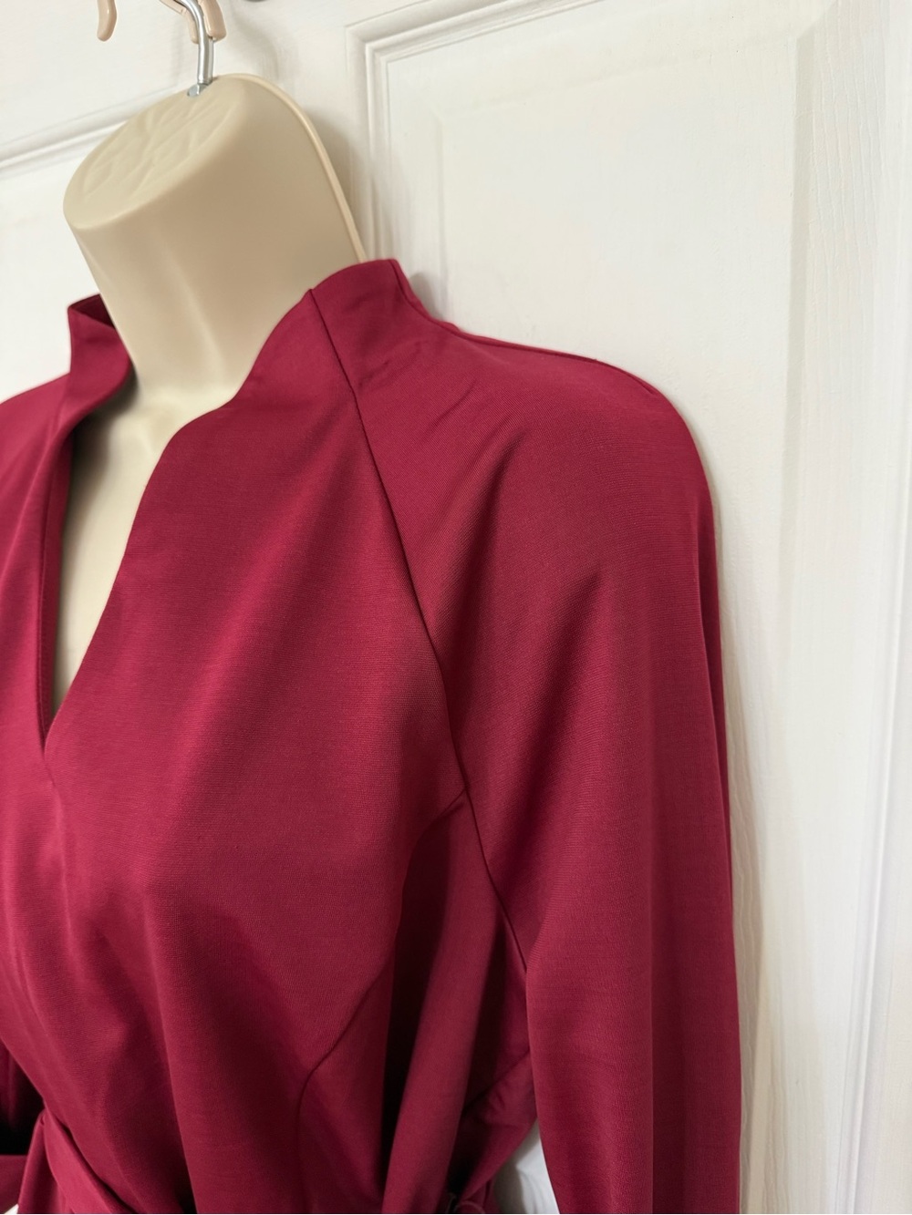NWT Alexia Admor Burgundy Tie Waist Sheath Dress Large - Picture 8 of 16